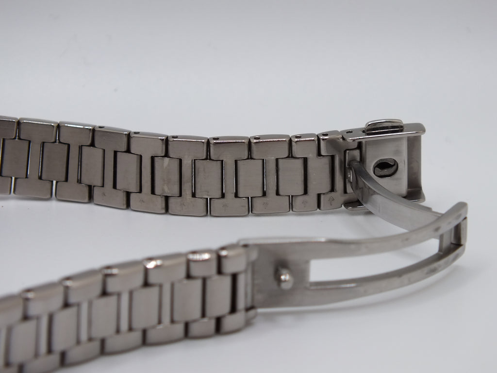 Citizen Exceed A980 Eco-Drive Women’s Two-Tone Watch - New Cell