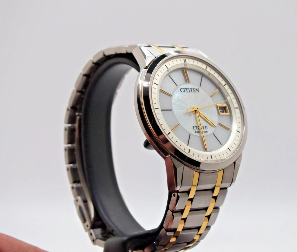 Citizen Exceed H113 Eco-Drive Radio Titanium Two-Tone - Picture 9 of 20